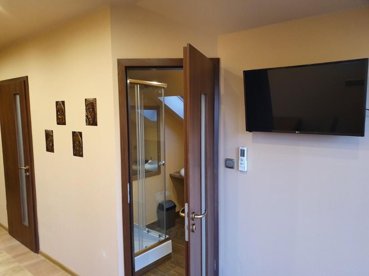 Happy Sun Medences Apartman Siofok Bagian luar foto